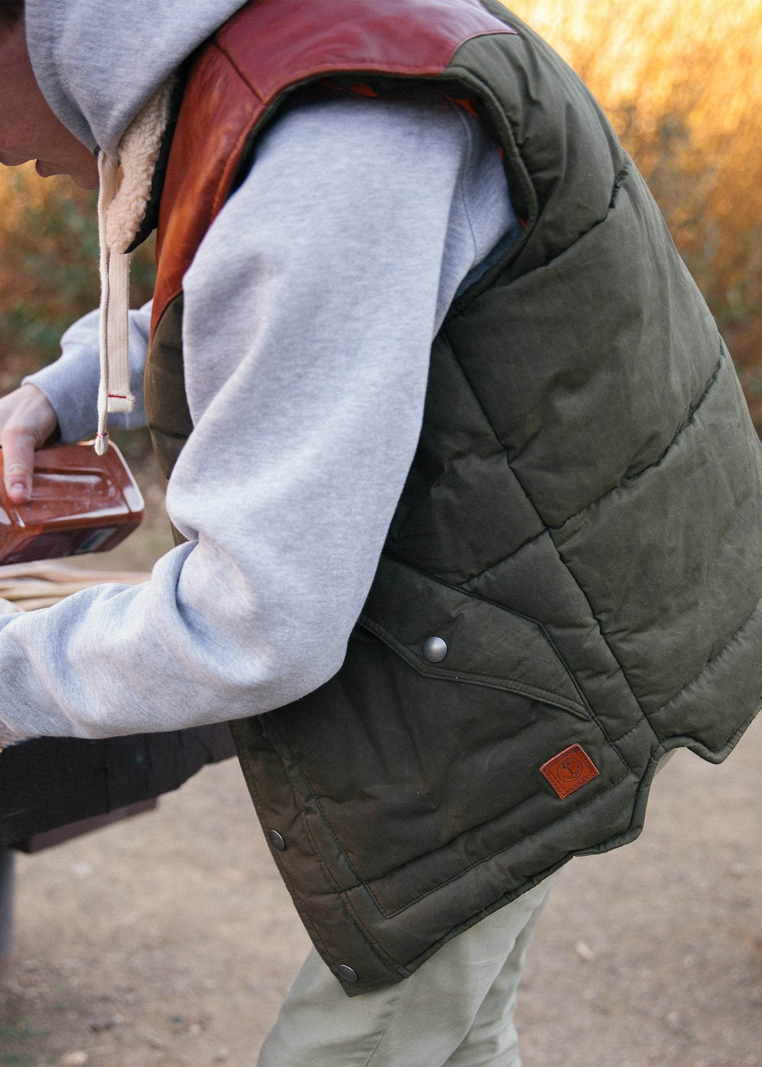 Basin Vest - Image 12