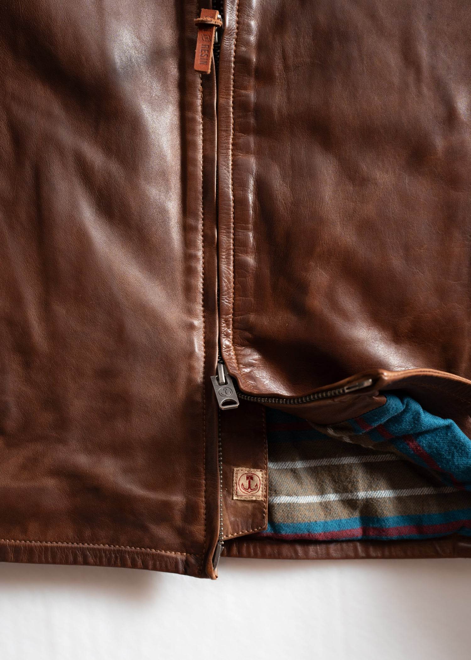 Gambler Cow Leather Jacket - Image 6