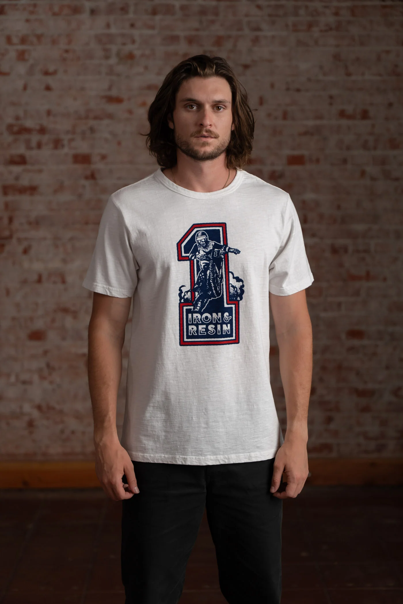 One moto tee