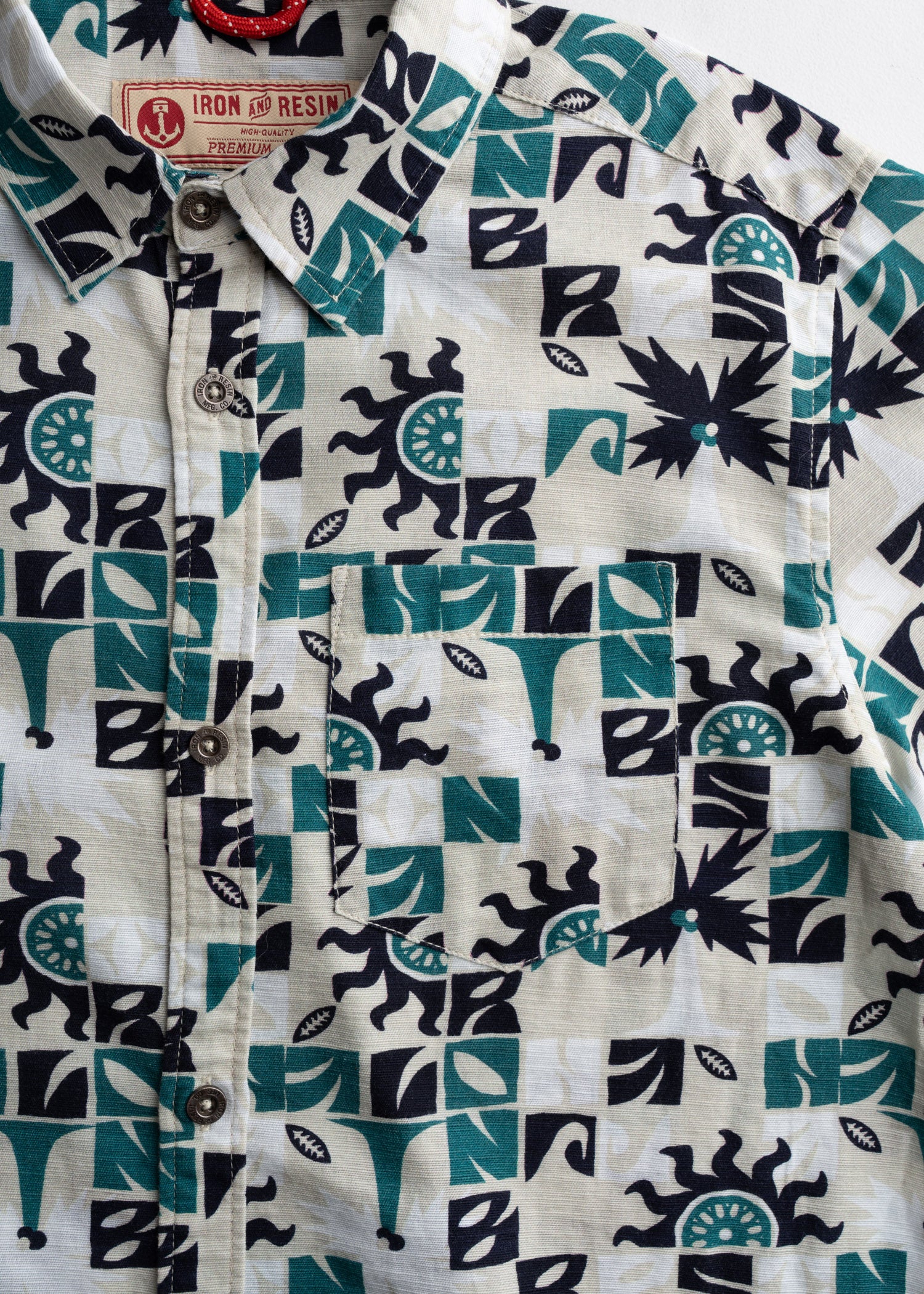 Typo Surf Shirt - Image 4