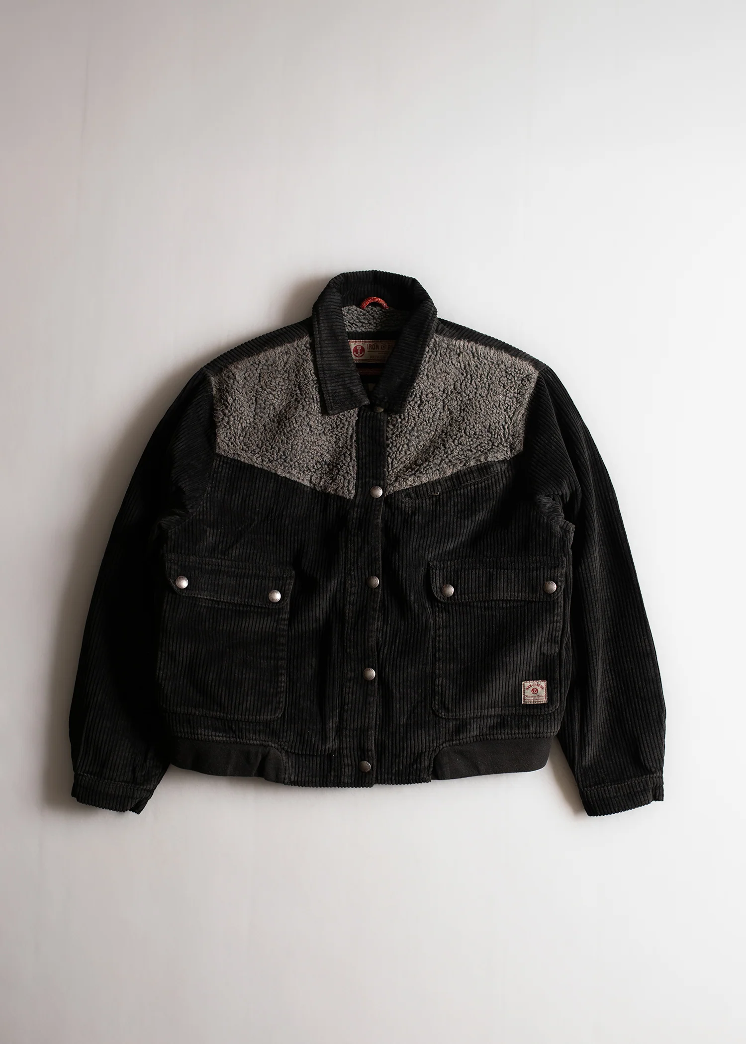 Women's Bronn Jacket - Image 3